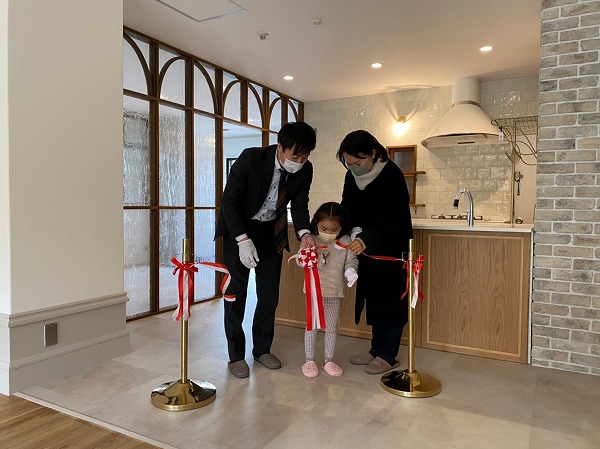 兵庫 西宮市 ｙ様邸マンションリノベーション引渡し式を行いました School Bus ブログ