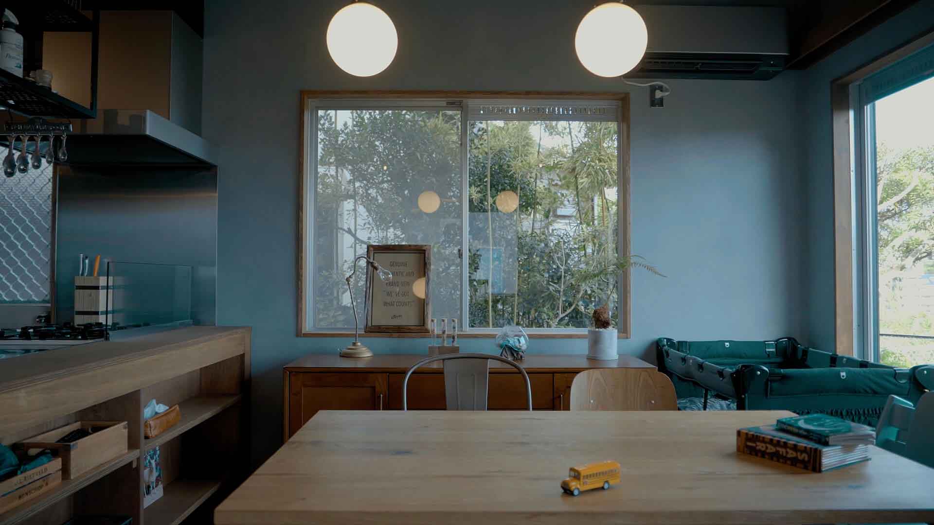 大阪でリノベーションならschool Bus